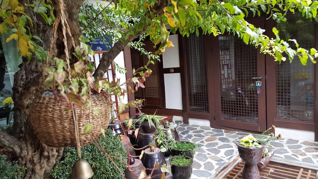 Inyeon Hanok Guesthouse Jeonju Zewnętrze zdjęcie