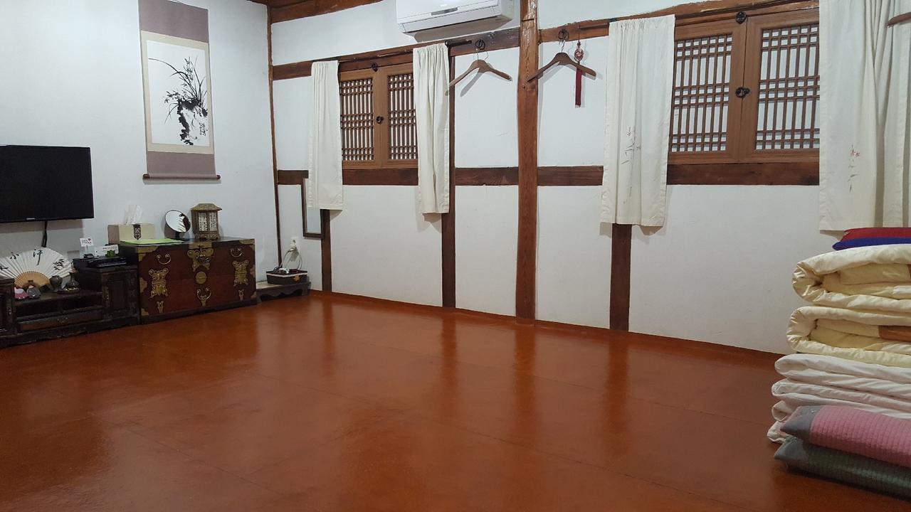 Inyeon Hanok Guesthouse Jeonju Zewnętrze zdjęcie
