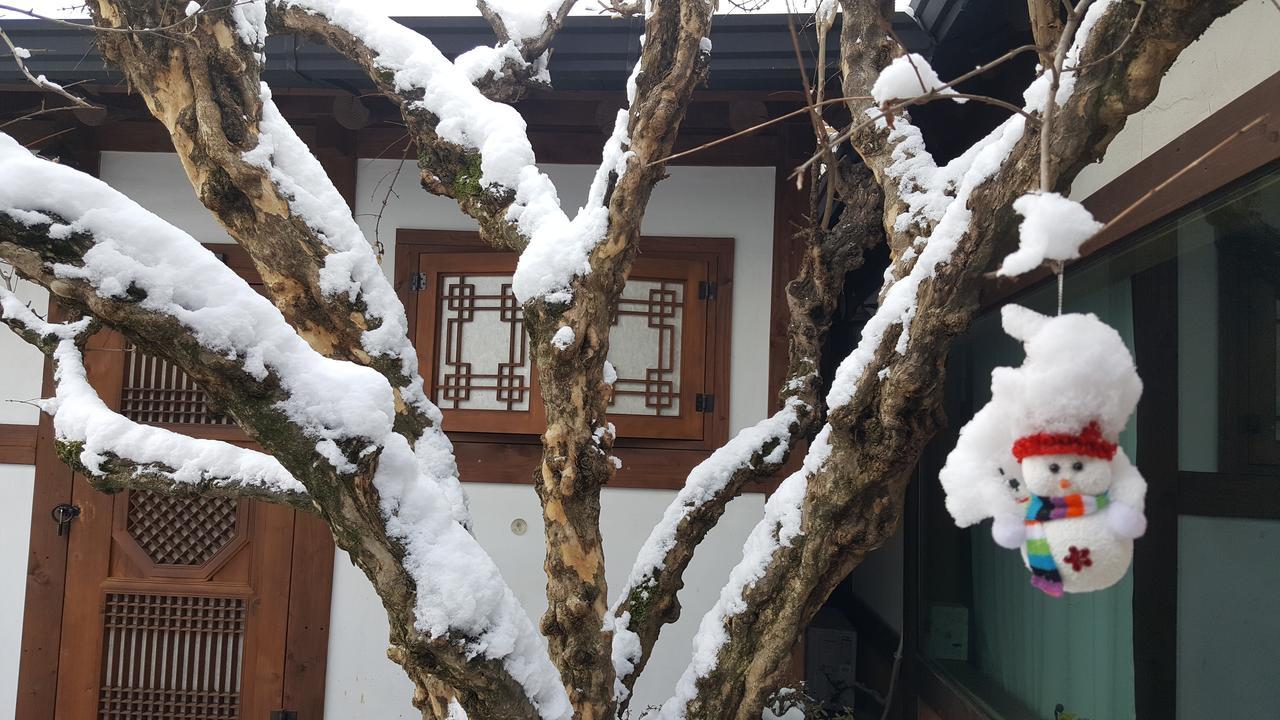 Inyeon Hanok Guesthouse Jeonju Zewnętrze zdjęcie