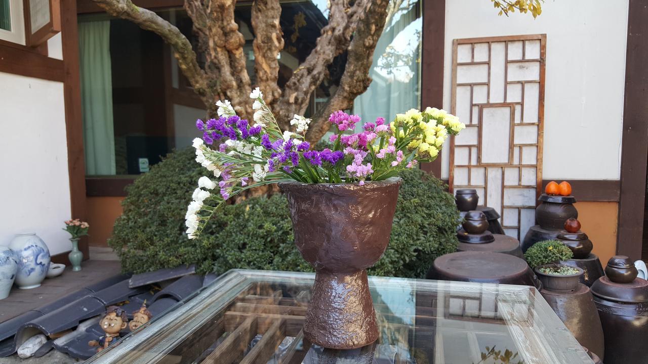 Inyeon Hanok Guesthouse Jeonju Zewnętrze zdjęcie
