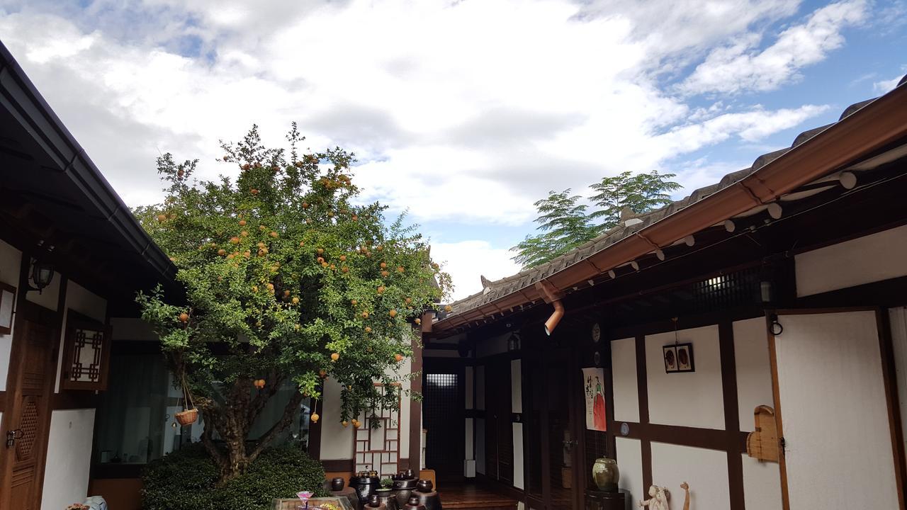 Inyeon Hanok Guesthouse Jeonju Zewnętrze zdjęcie