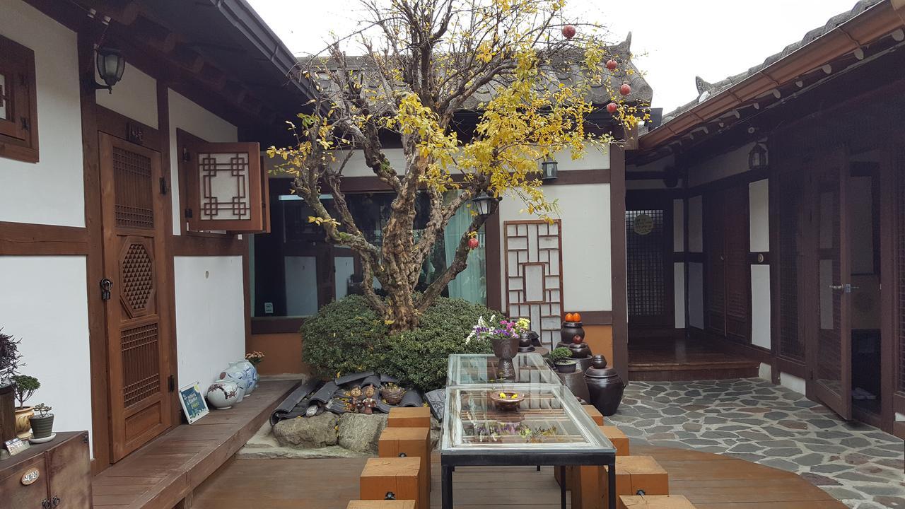 Inyeon Hanok Guesthouse Jeonju Zewnętrze zdjęcie