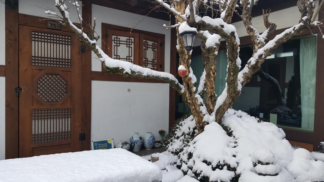 Inyeon Hanok Guesthouse Jeonju Zewnętrze zdjęcie