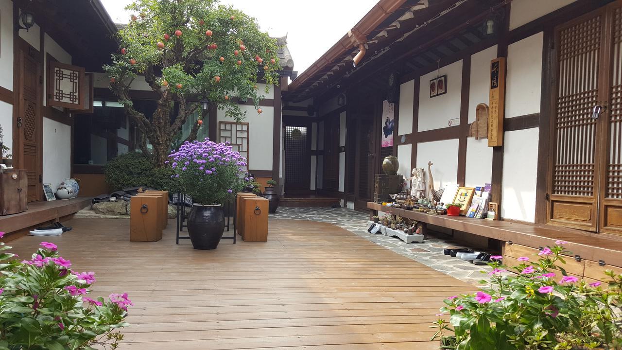 Inyeon Hanok Guesthouse Jeonju Zewnętrze zdjęcie